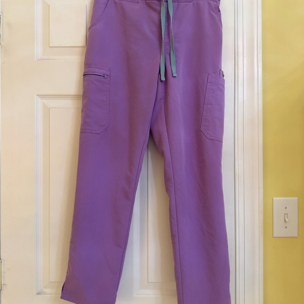 Figs purple technical scrub pants size S